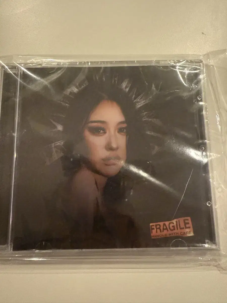 카모 미개봉 CD 판매합니다. <FRAGILE>